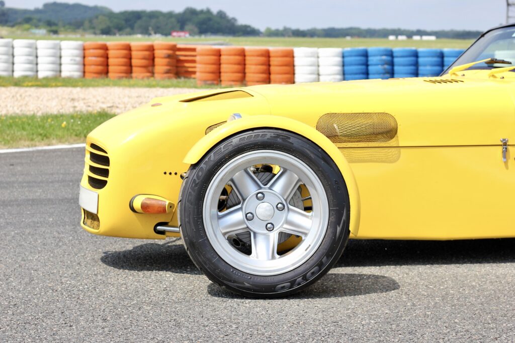 DONKERVOORT D8-150