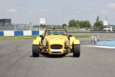 DONKERVOORT D8-150