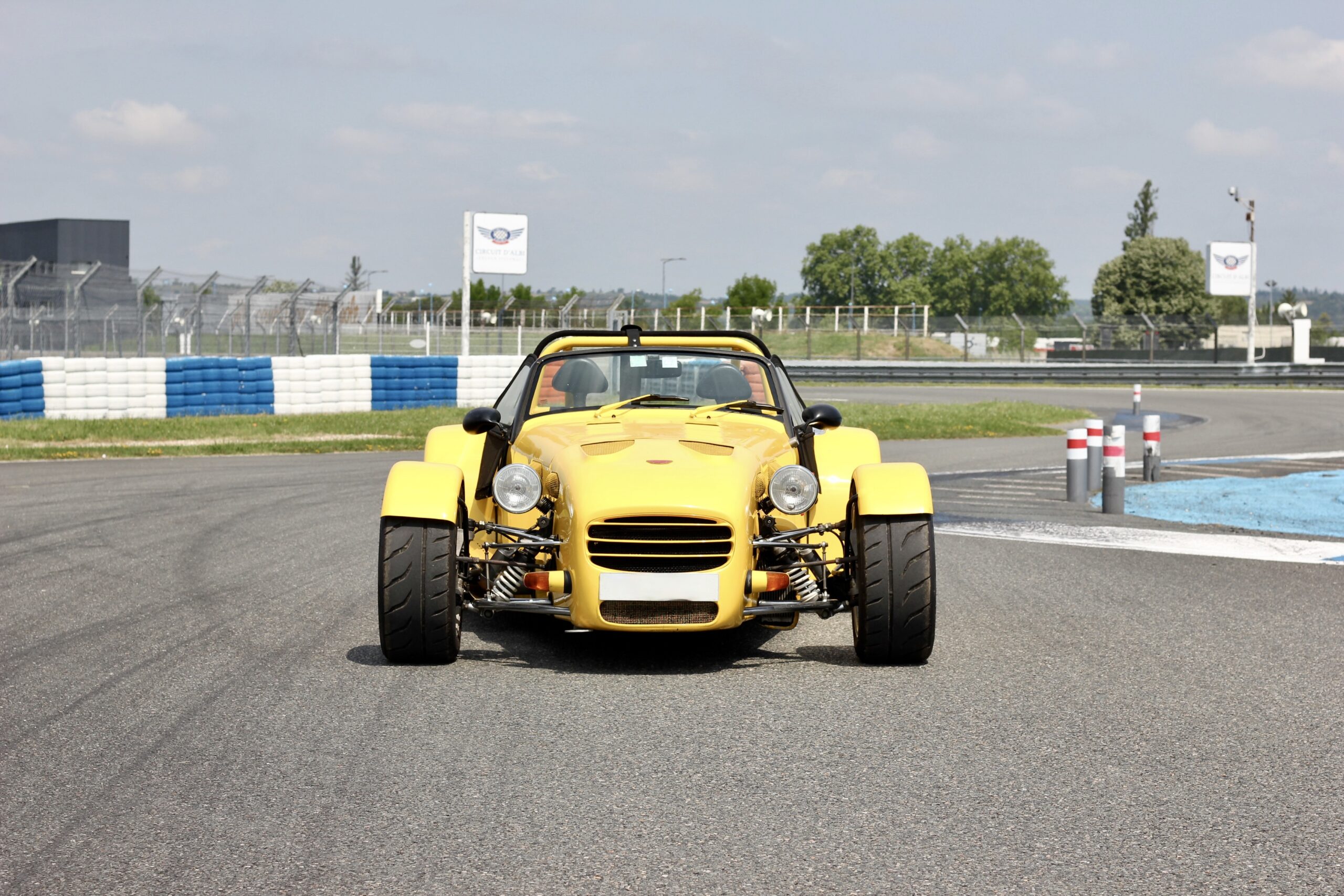 DONKERVOORT D8-150