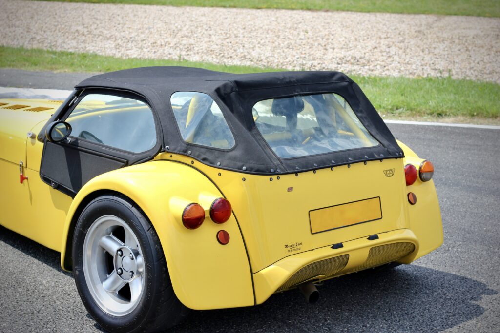 DONKERVOORT D8-150