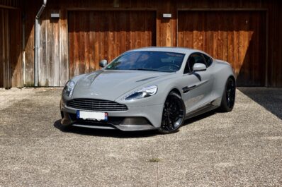 ASTON MARTIN VANQUISH