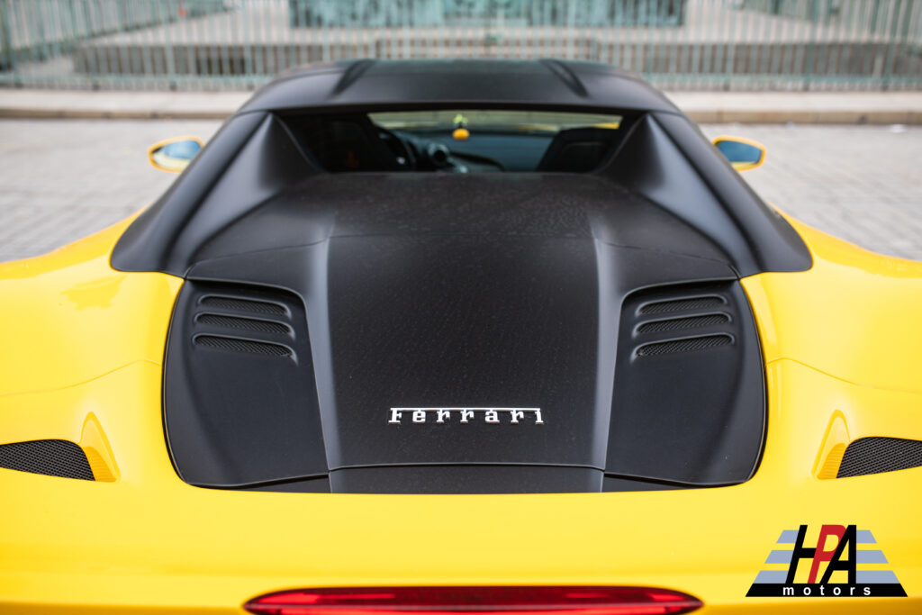 FERRARI F8 SPIDER