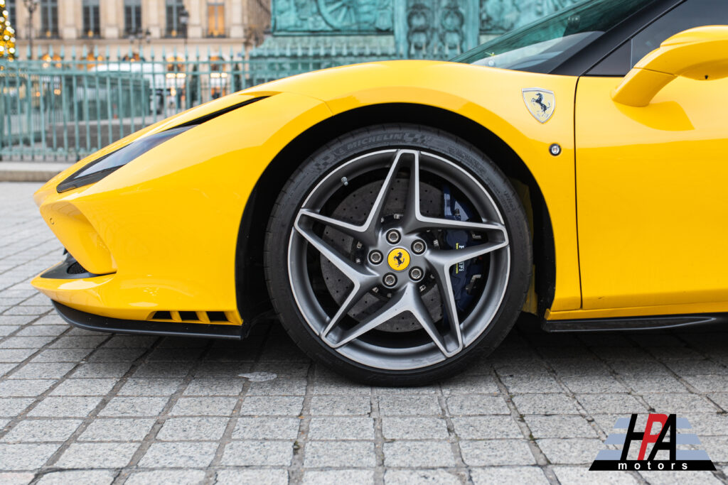 FERRARI F8 SPIDER