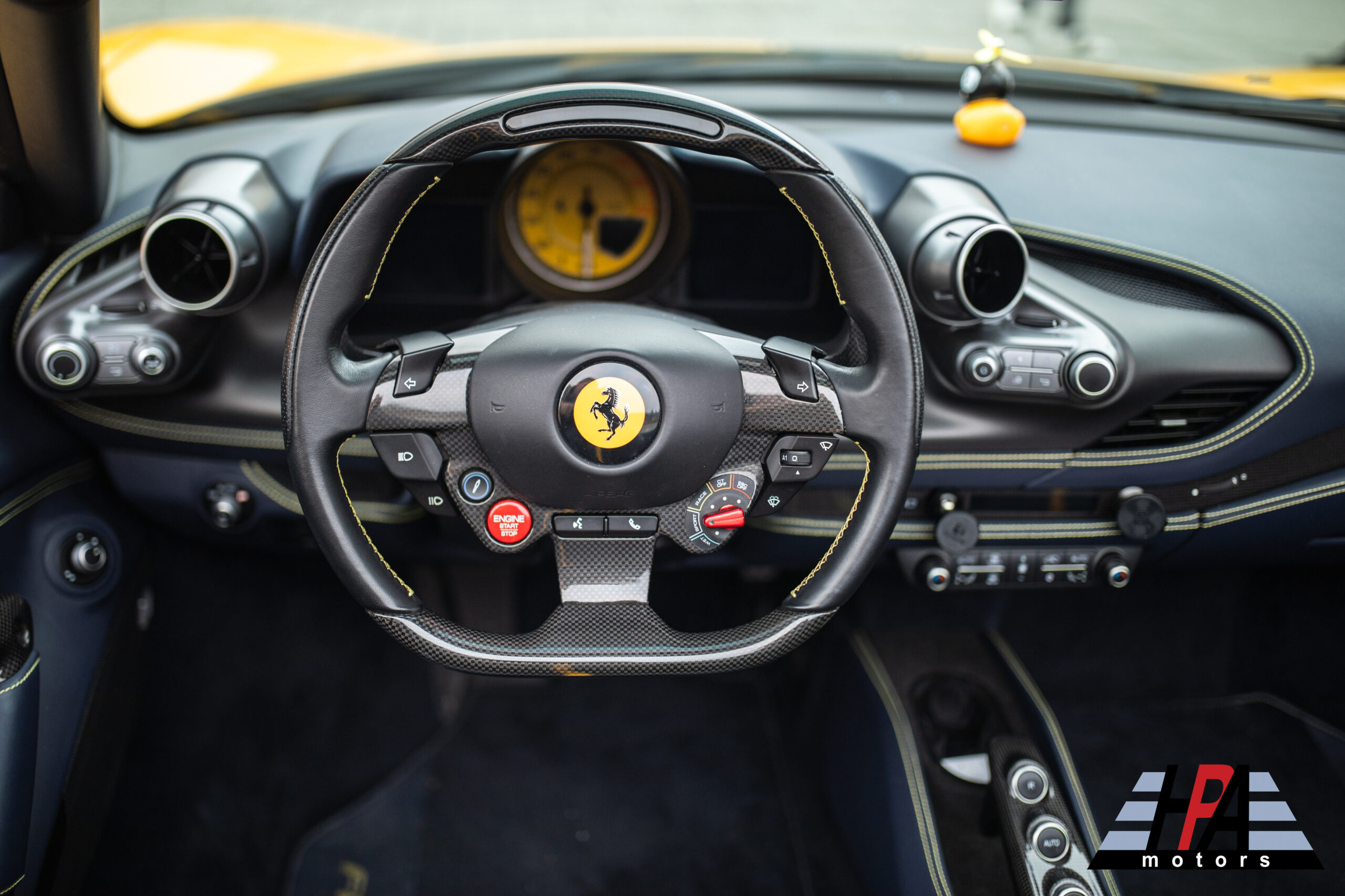 FERRARI F8 SPIDER
