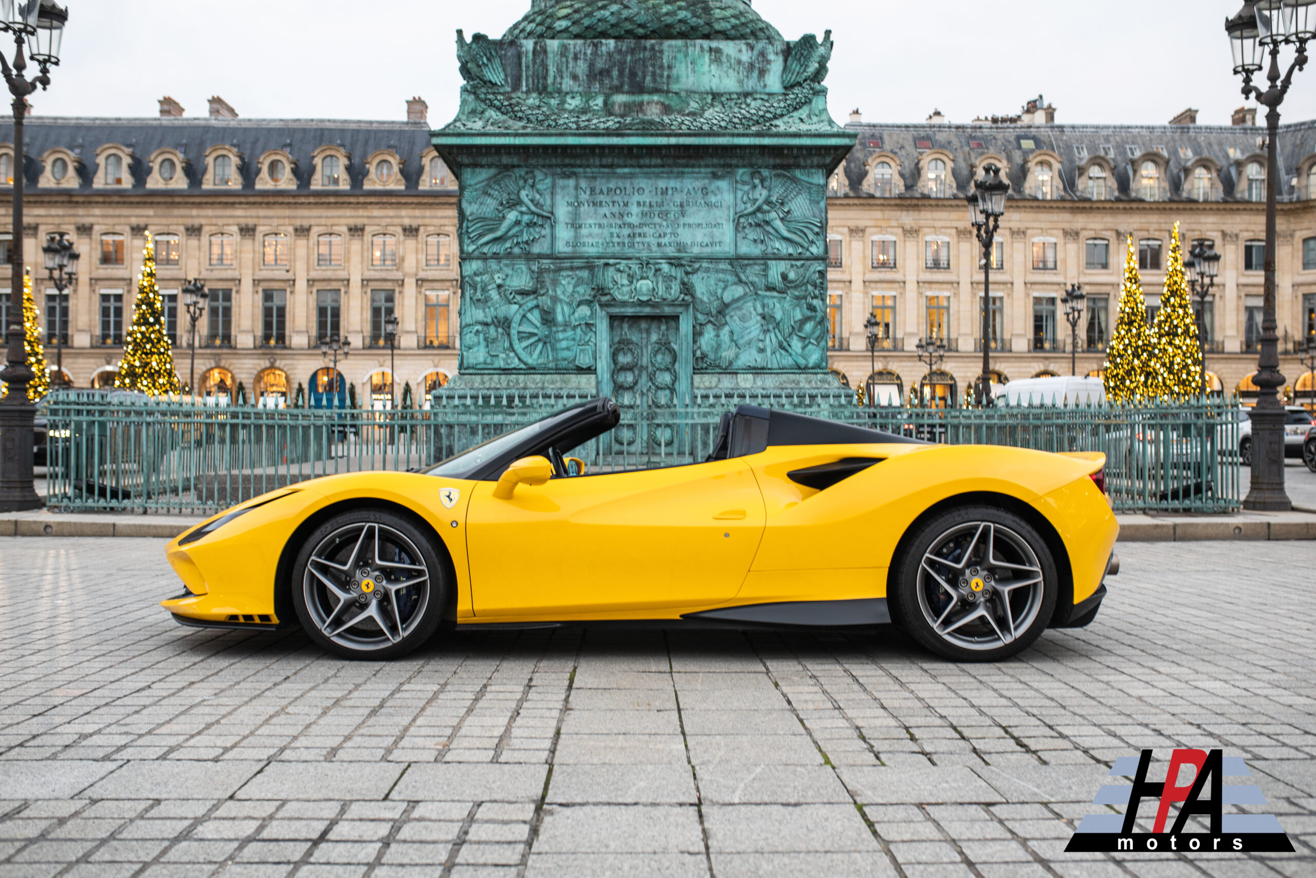 FERRARI F8 SPIDER