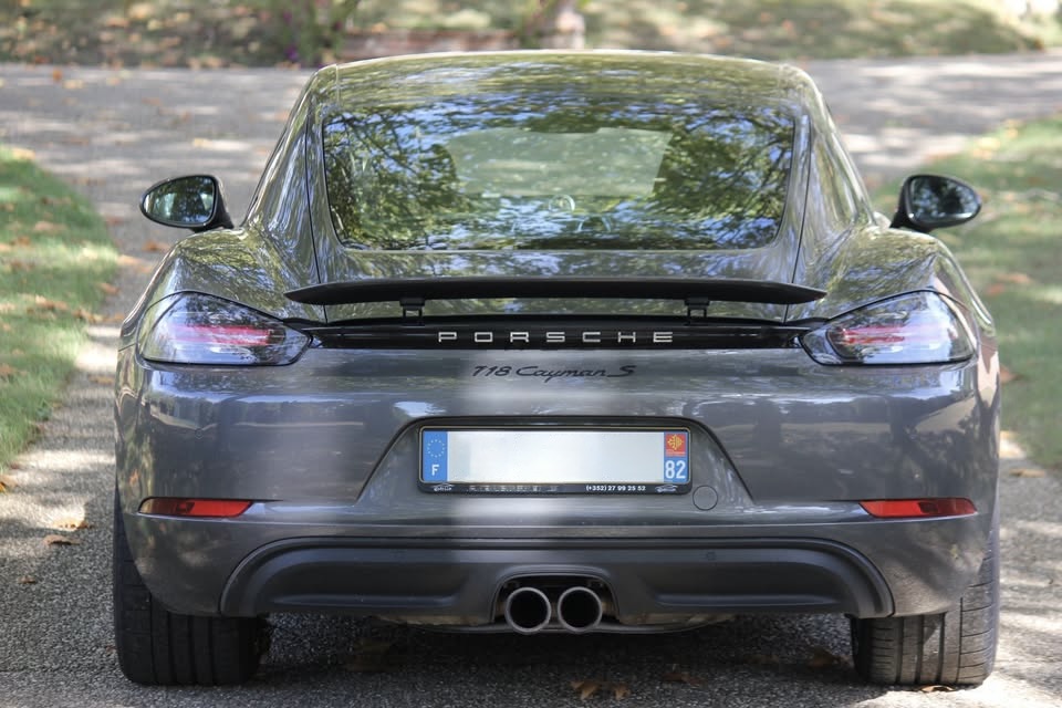 PORSCHE 718 CAYMAN S