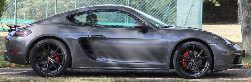 PORSCHE 718 CAYMAN S