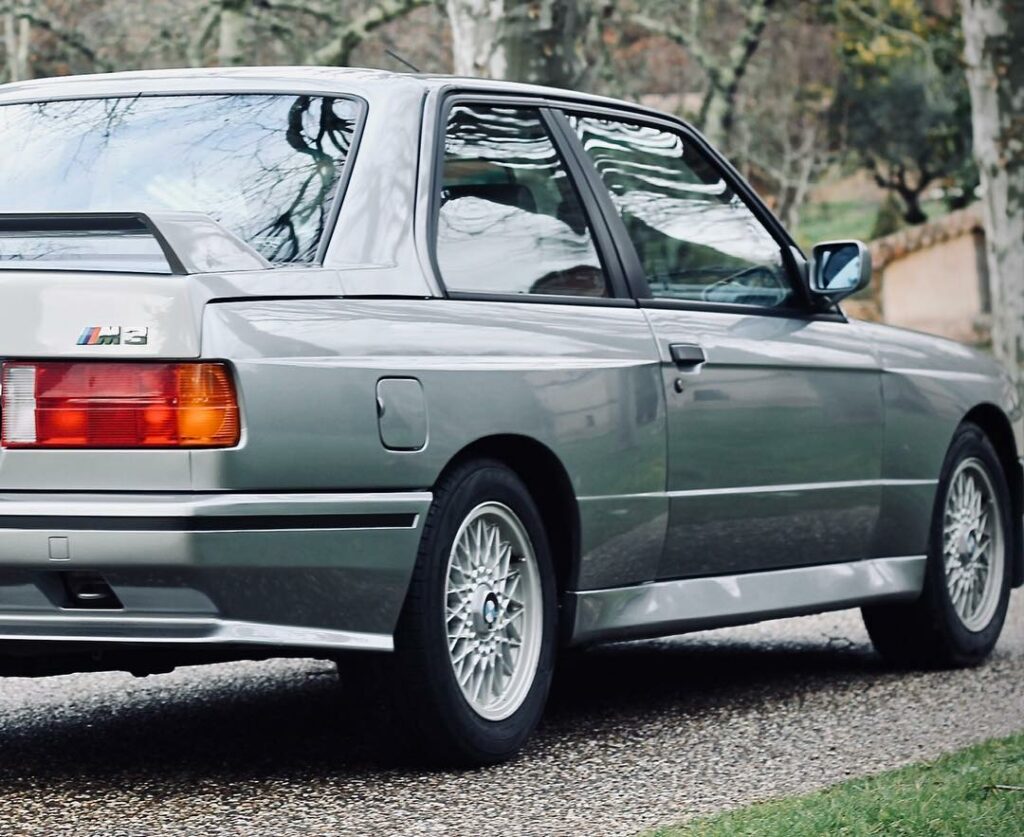 BMW M3 E30