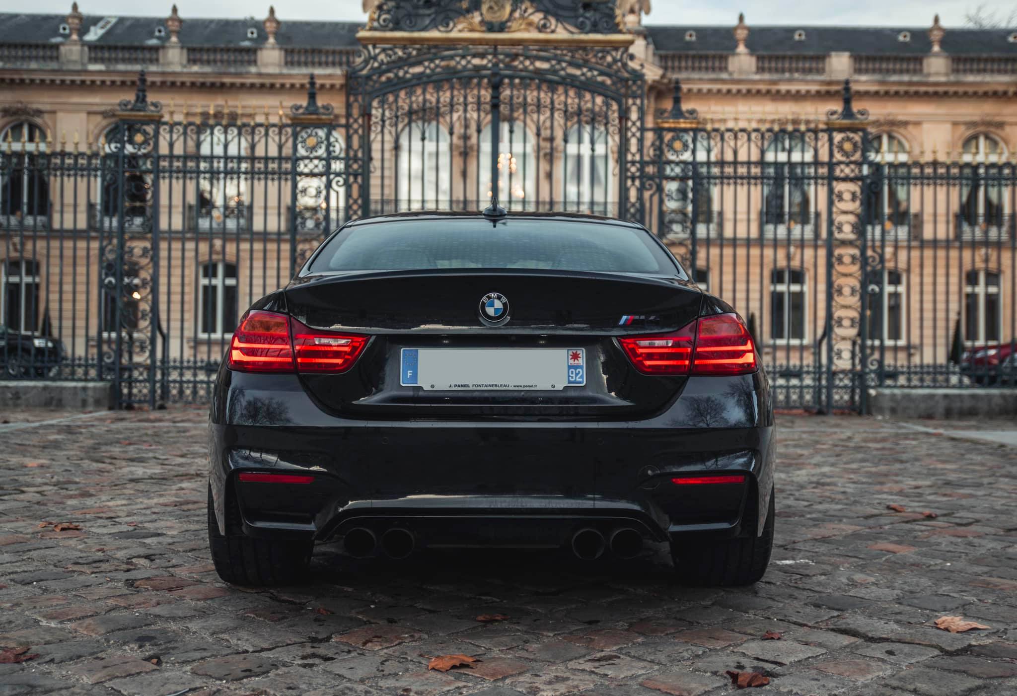 BMW M4 COMPETITION