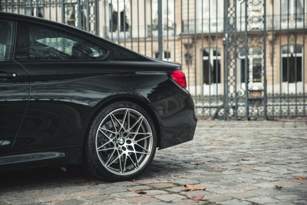 BMW M4 COMPETITION