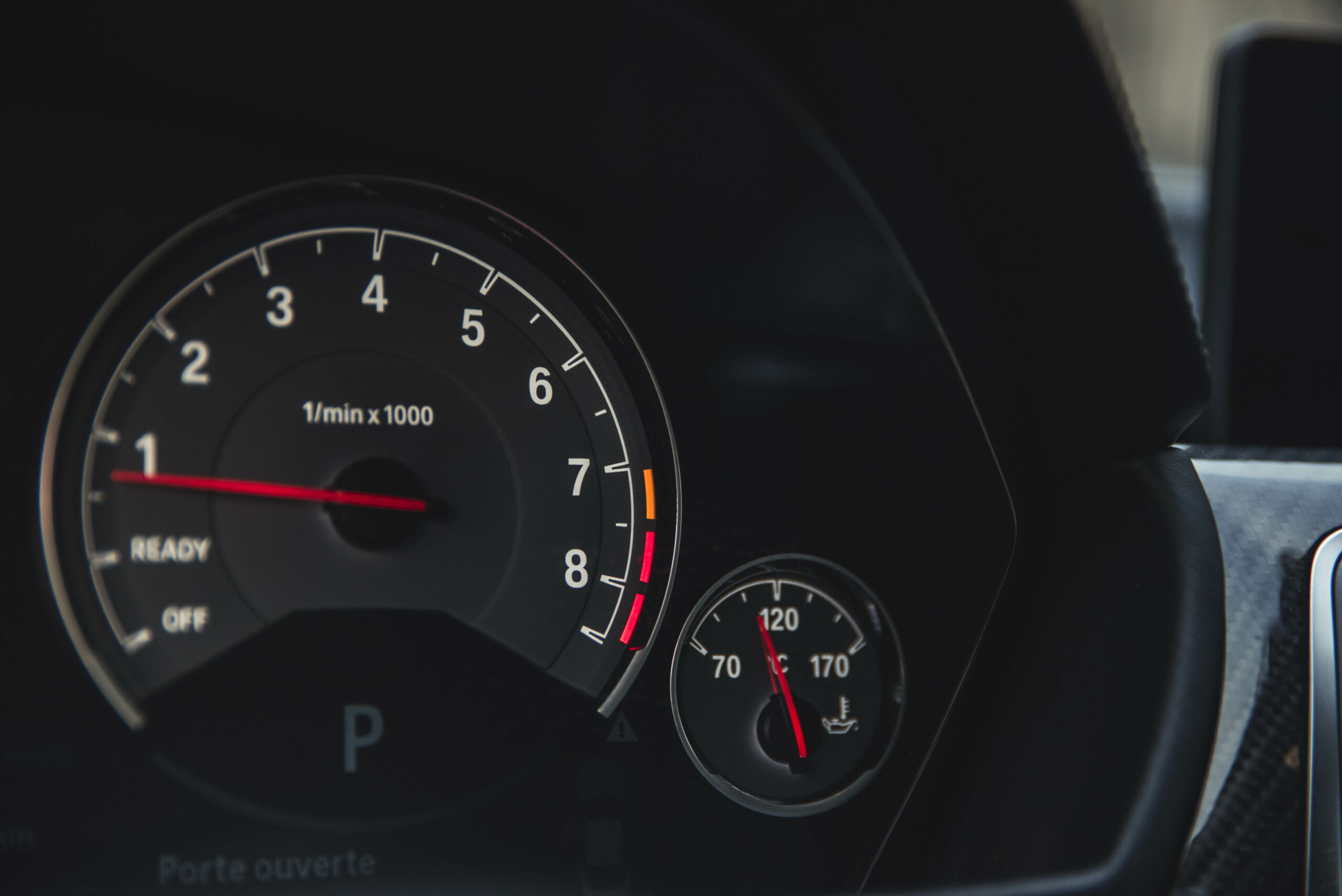 BMW M4 COMPETITION