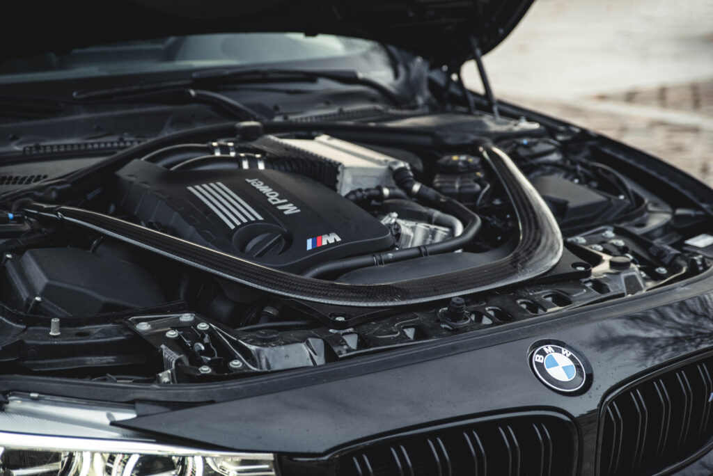 BMW M4 COMPETITION
