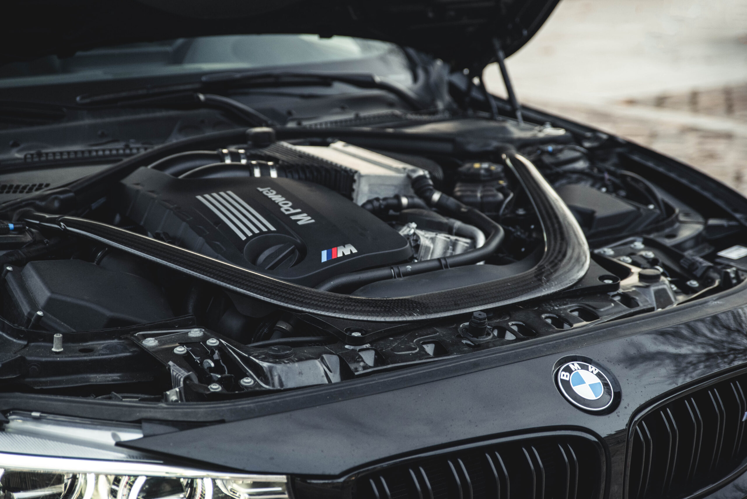 BMW M4 COMPETITION