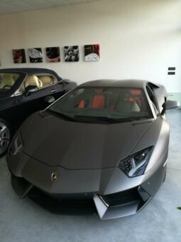 LAMBORGHINI AVENTADOR LP 700-4