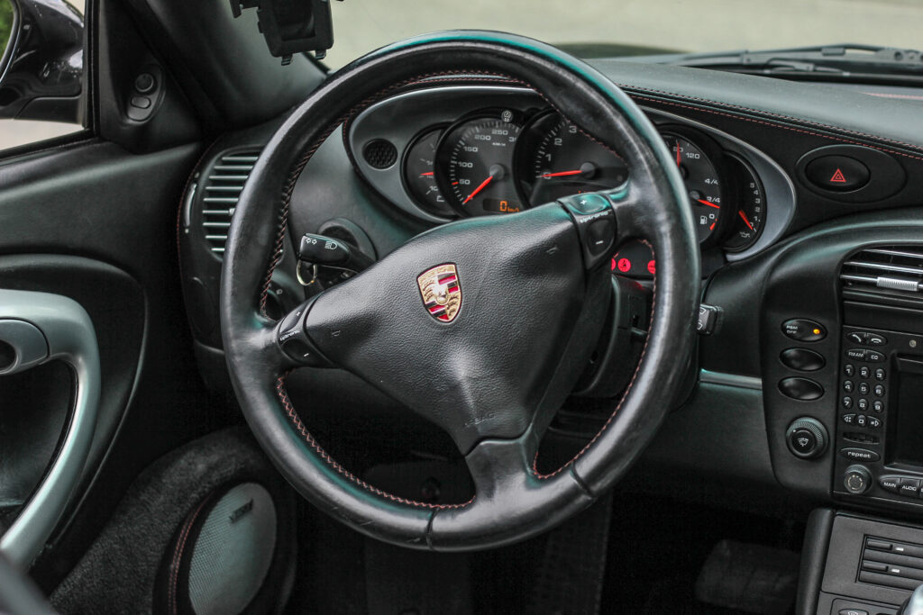 PORSCHE 996 CARRERA 4S CABRIOLET