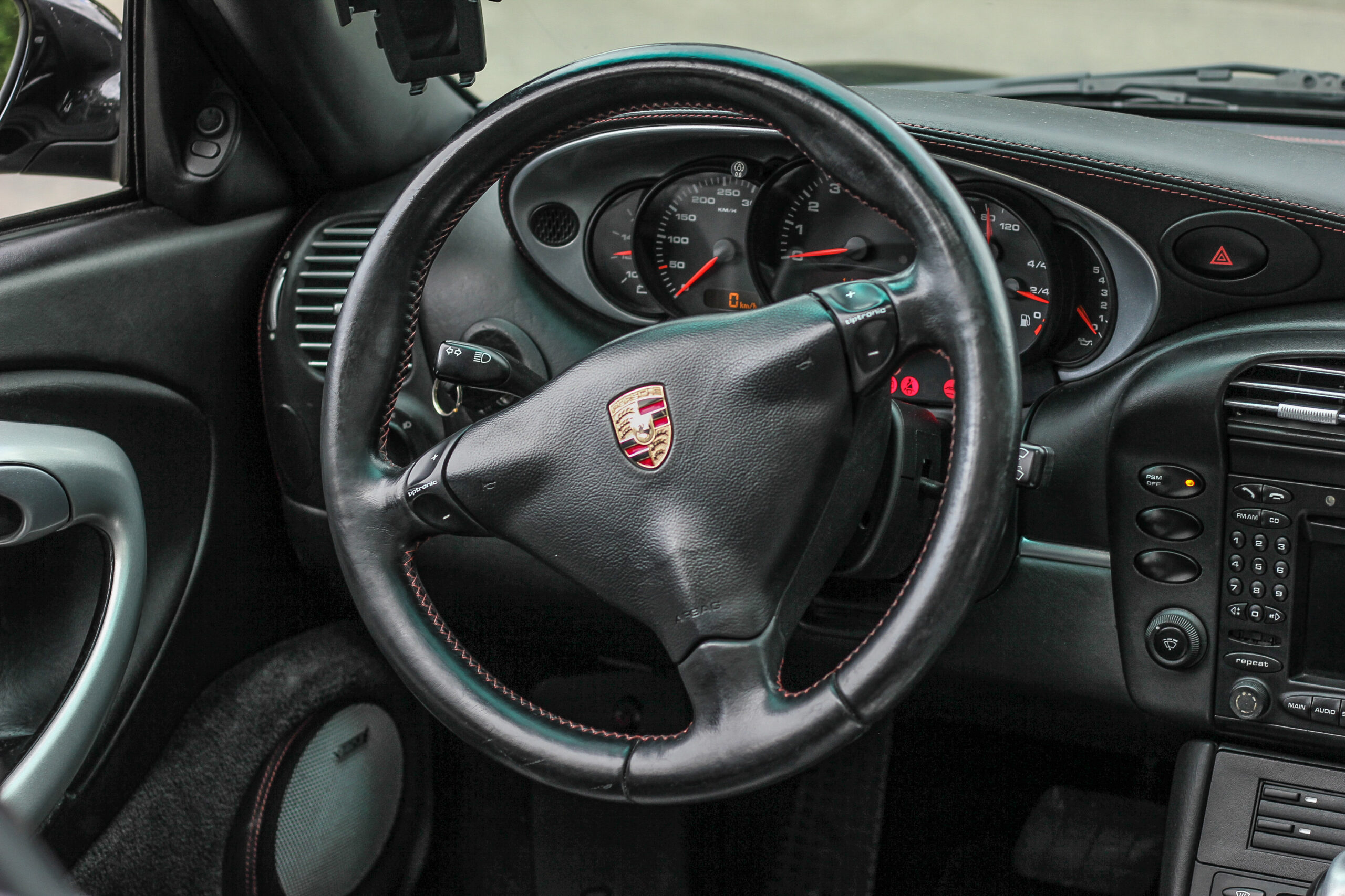 PORSCHE 996 CARRERA 4S CABRIOLET