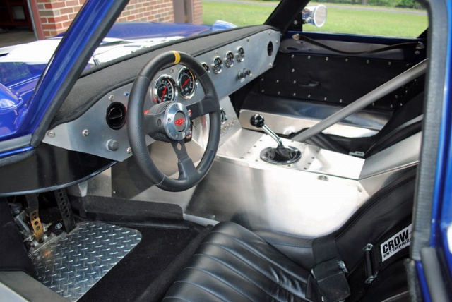 SHELBY DAYTONA REPLICA
