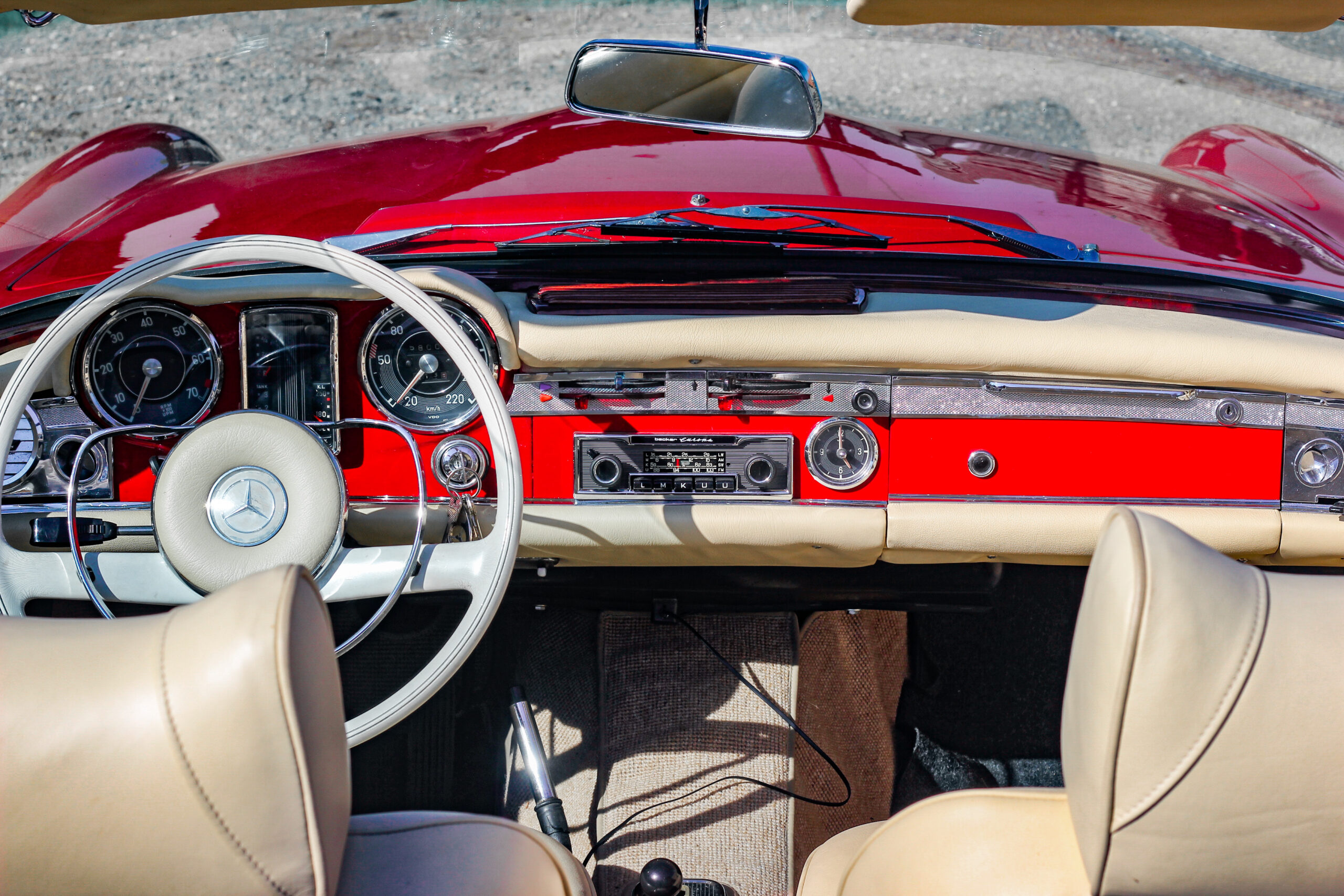 MERCEDES 230 SL PAGODE