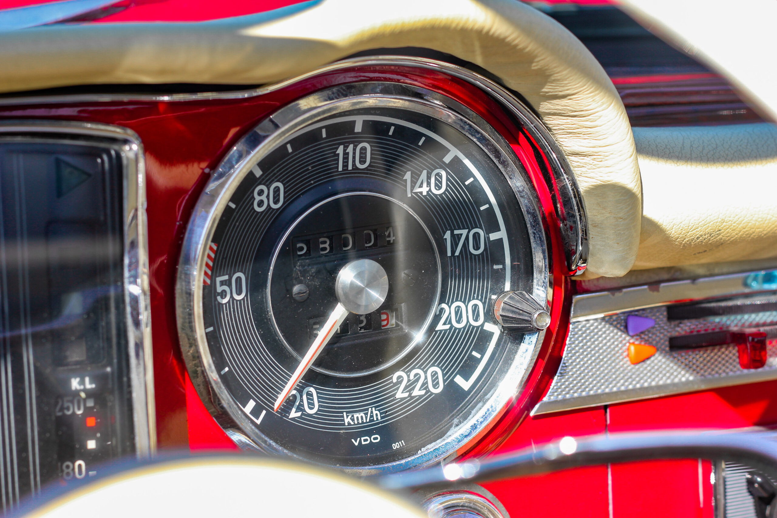 MERCEDES 230 SL PAGODE
