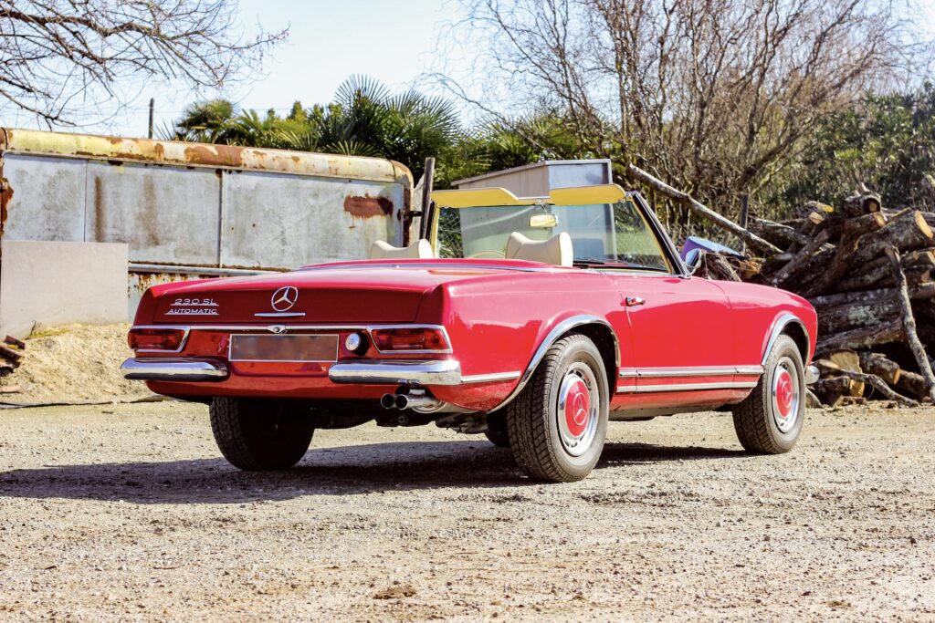 MERCEDES 230 SL PAGODE