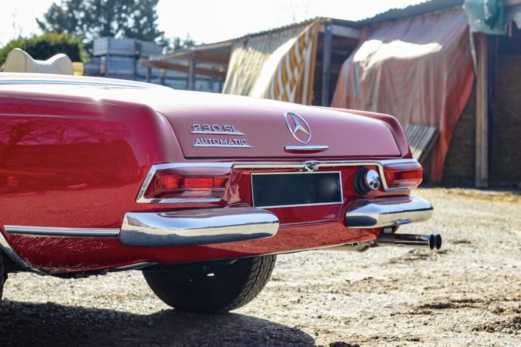 MERCEDES 230 SL PAGODE