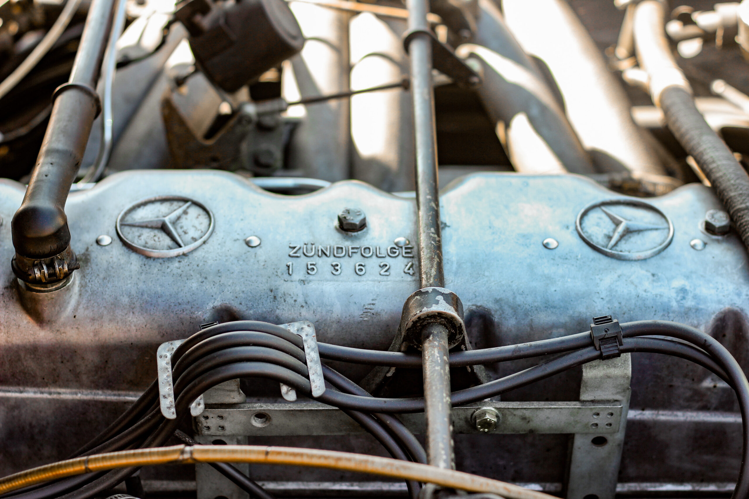 MERCEDES 230 SL PAGODE