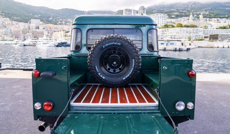 LAND ROVER DEFENDER « PICK-UP » 1/1
