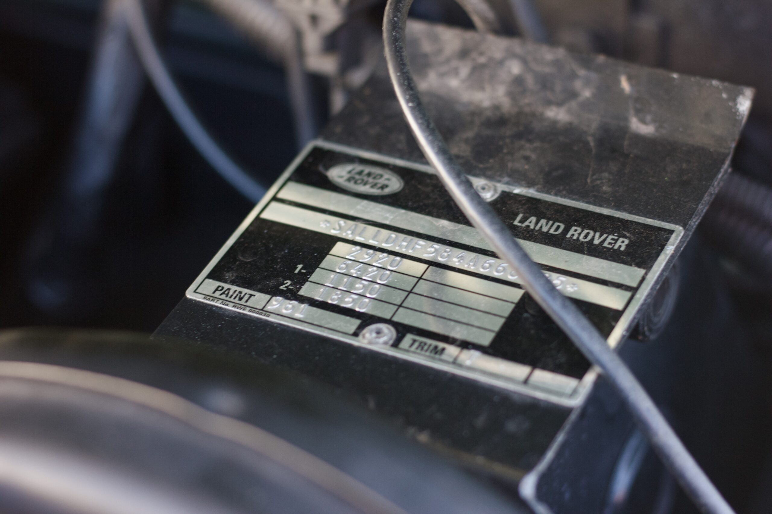 LAND ROVER DEFENDER « PICK-UP » 1/1