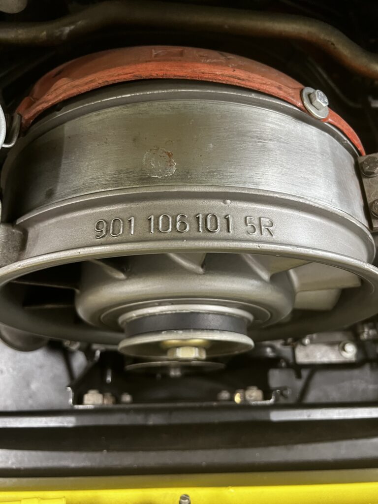 PORSCHE 911 2.7 RS