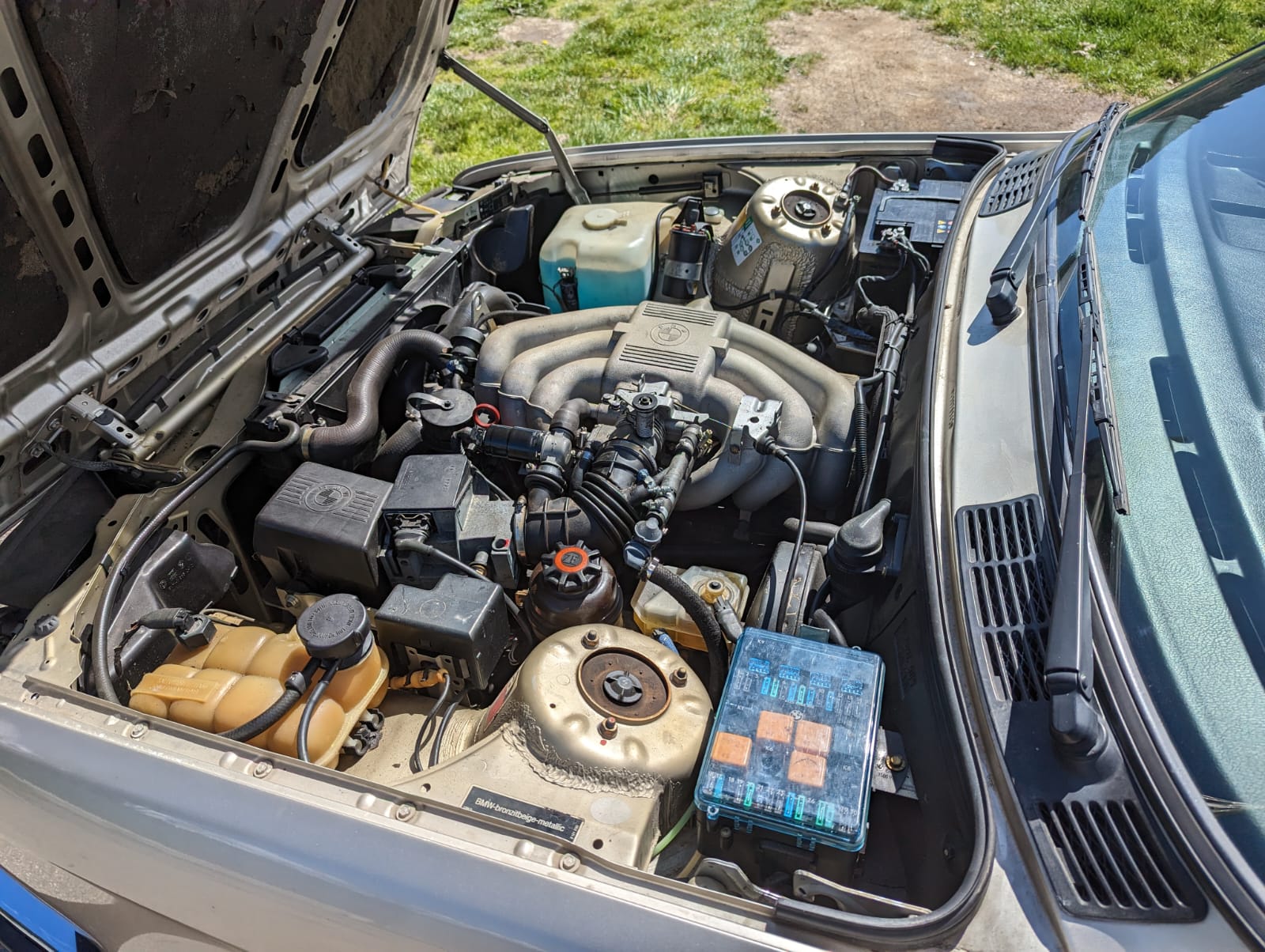 BMW E30 320 I CABRIOLET