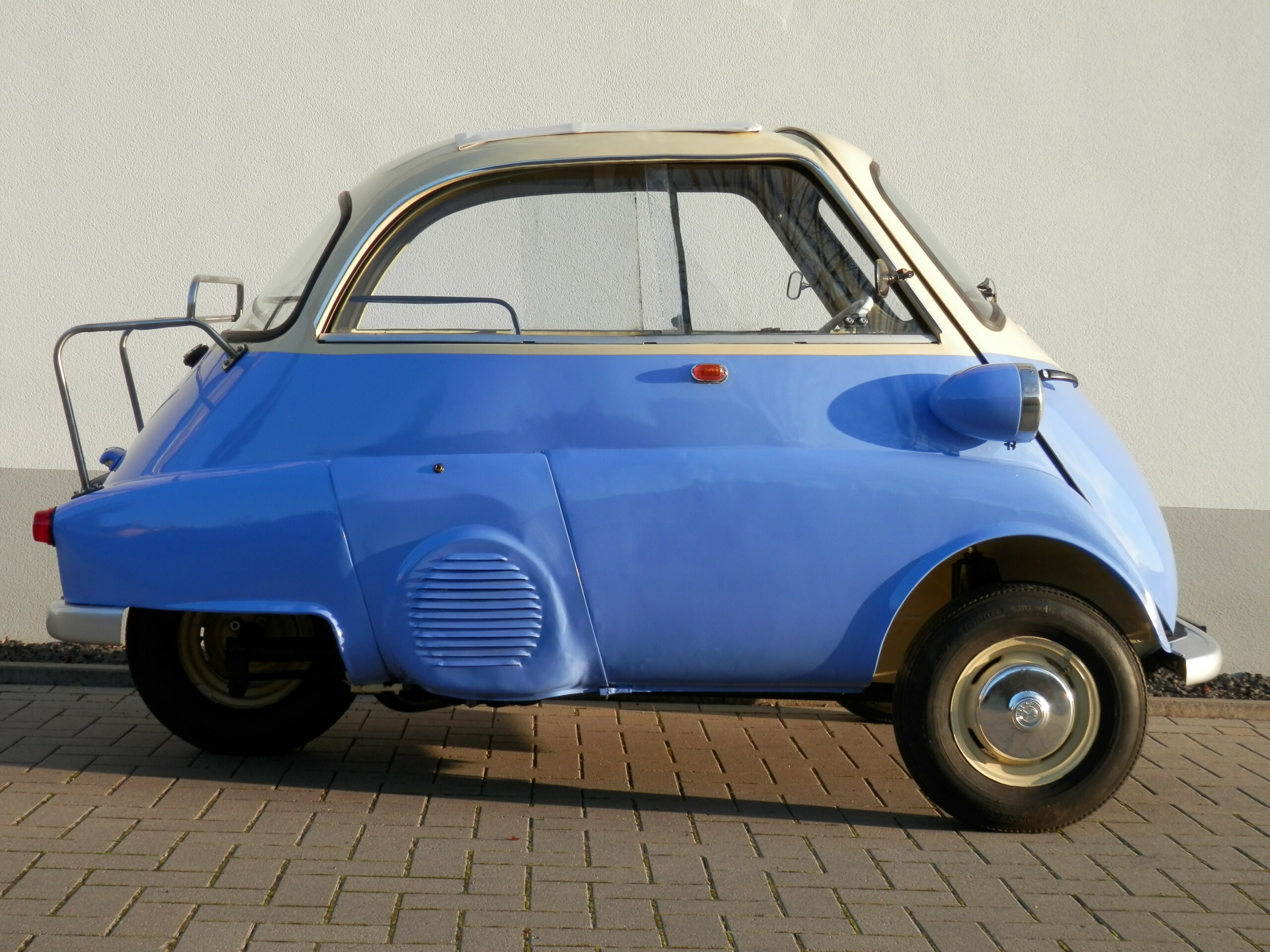BMW ISETTA 300