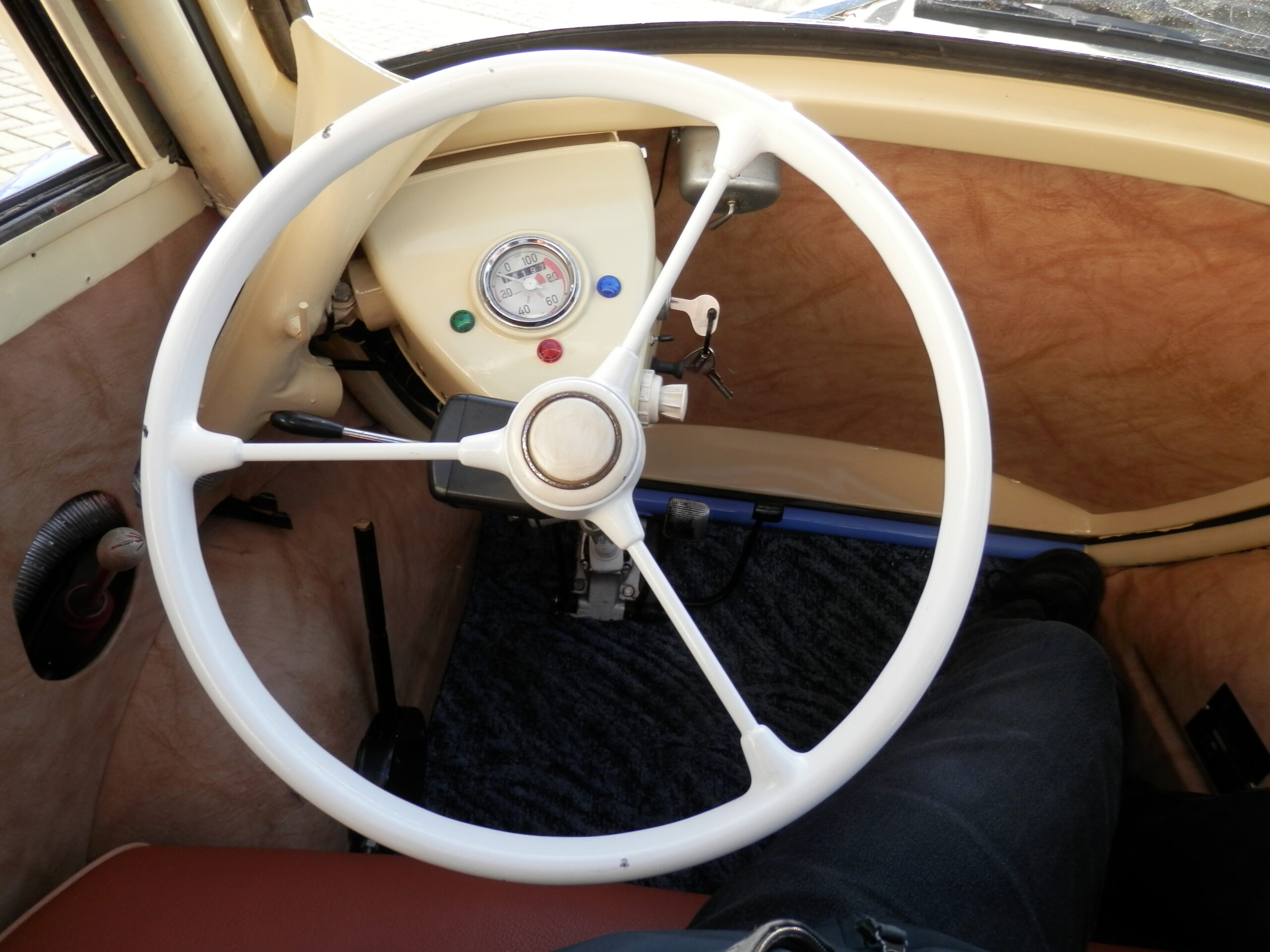 BMW ISETTA 300