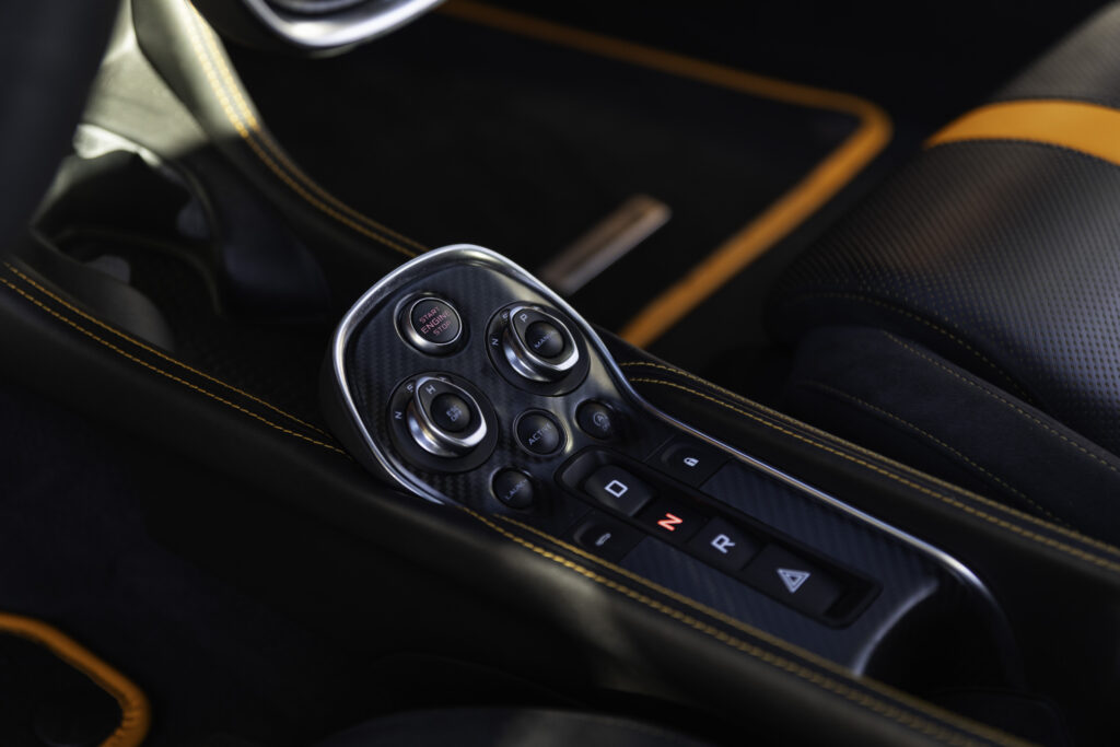 MCLAREN 570 S