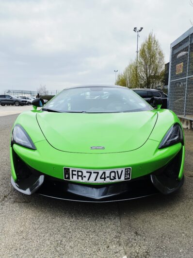 MCLAREN 570 S