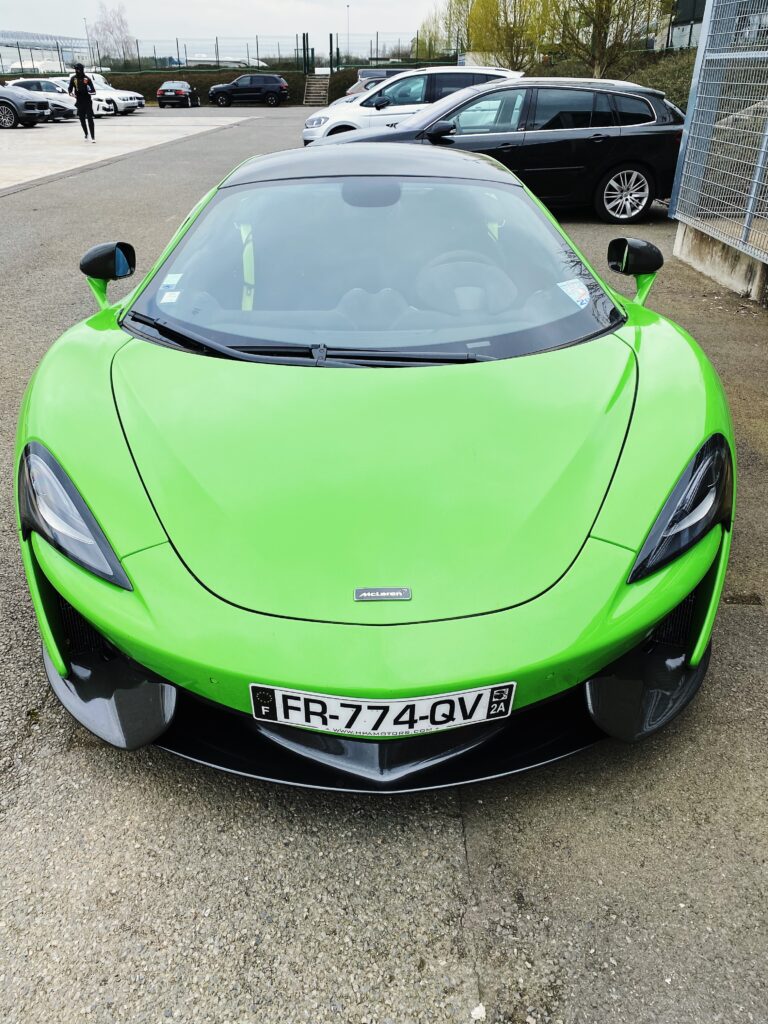 MCLAREN 570 S