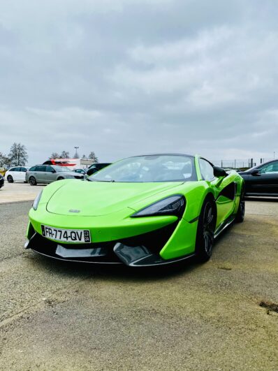 MCLAREN 570 S