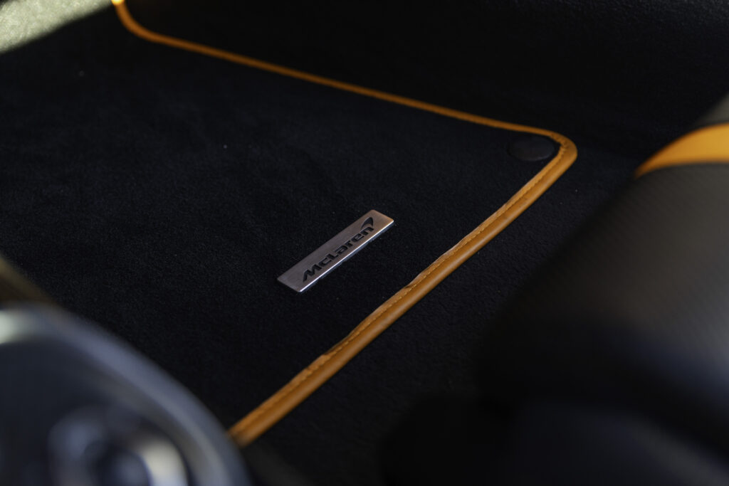MCLAREN 570 S