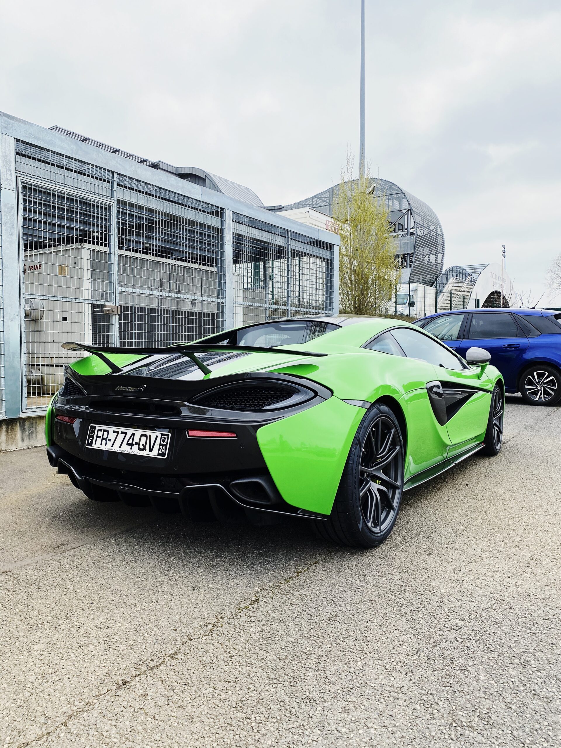 MCLAREN 570 S